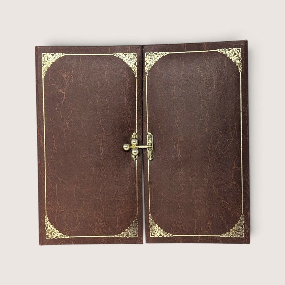 Vintage Brown Tri Fold Photo Album Gold Trim 300 Photo Capacity